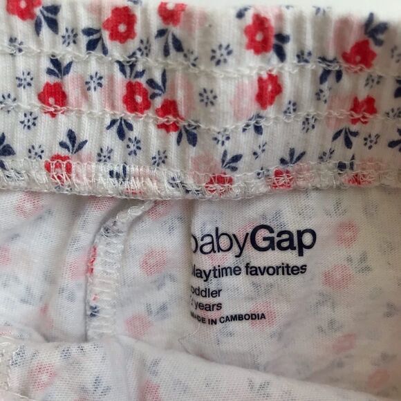 Babygap
floral print cotton shorts EUC 2T - Picture 4 of 5